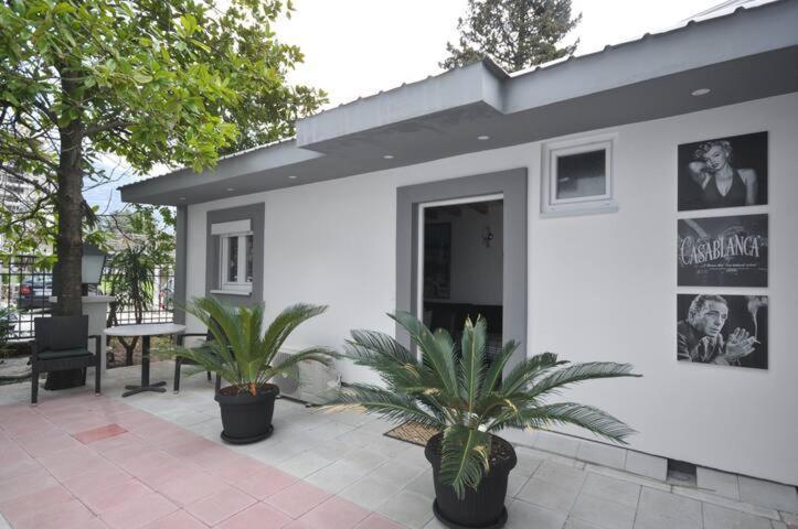 Oasis Seaside Rooms บุดวา ภายนอก รูปภาพ